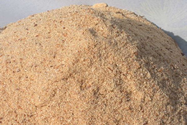 Sawdust briquetting raw material selection